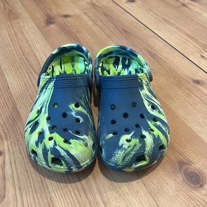 Kids crocs. Worn only a handful of times. Great condition!